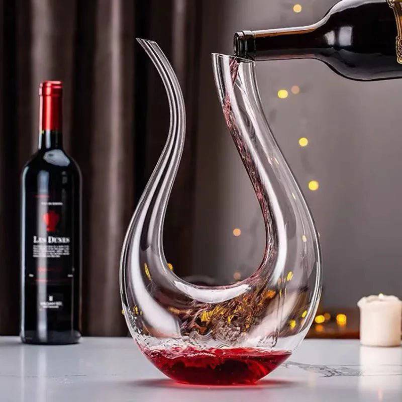 Swan Crystal Decanter - Rheasie & Co