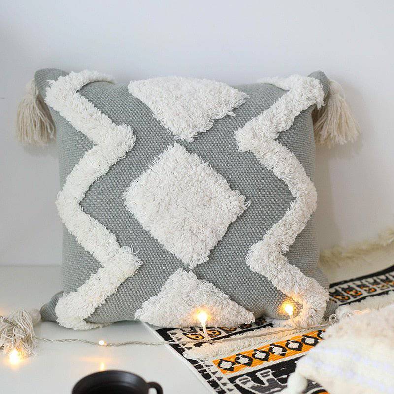 Moroccan Tassel Pillowcases - Rheasie & Co