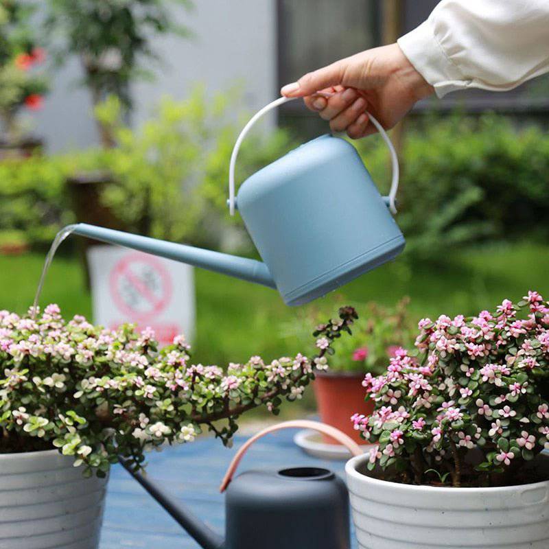 Retro Watering Can - Rheasie & Co