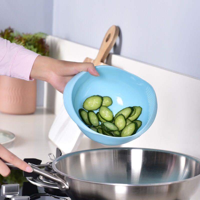 Retro Style Colander - Rheasie & Co