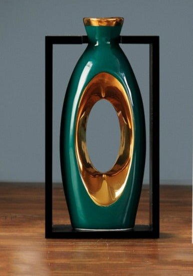 The Modernist Vase - Rheasie & Co